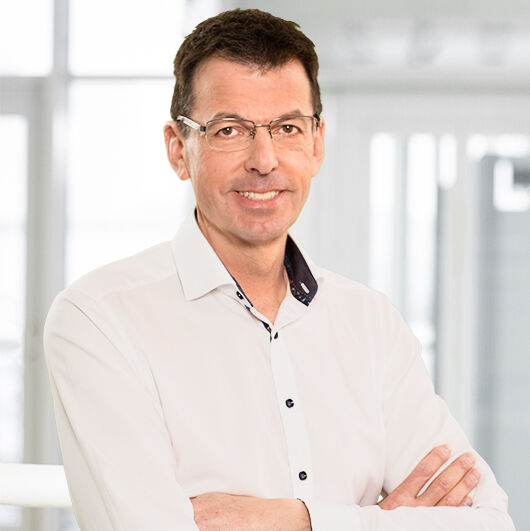 Dr. med. Stefan Müller Dr. med. Stefan Müller
