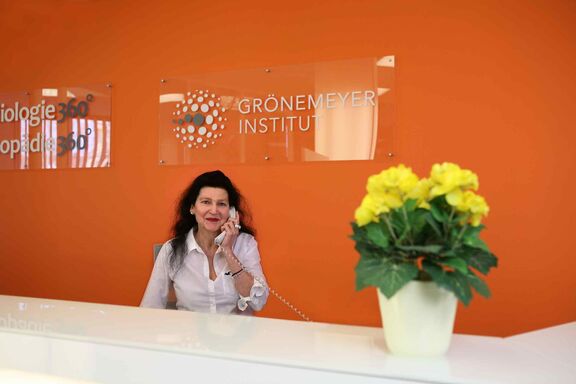 Grönemeyer Institut Stuttgart, schondende Diagnostik und Therapie bei Rückenschmerzen